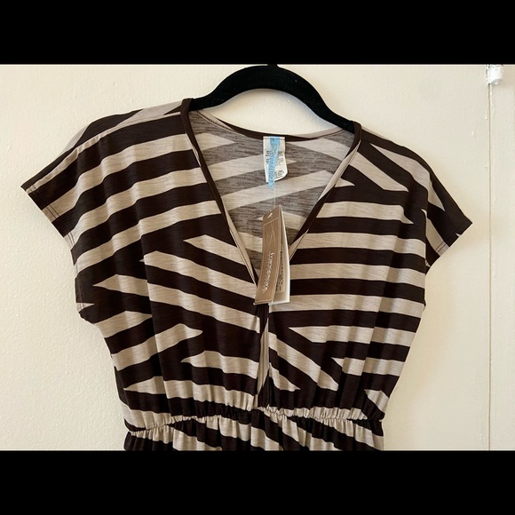 Francesca’s brand new summer dress with tags. - Picture 4 of 6